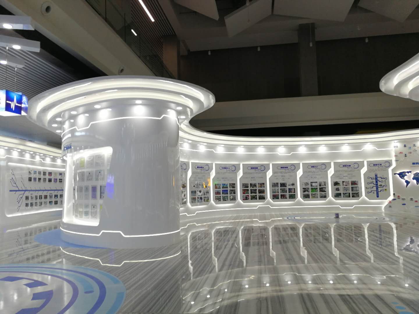 新松机器人自动化股份有限公司展厅设计搭建