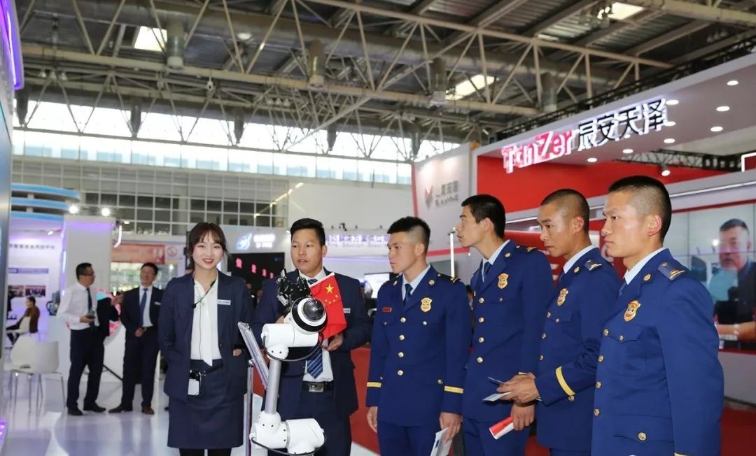 海外展会闭幕：找对搭建公司一定要小心！(图1)