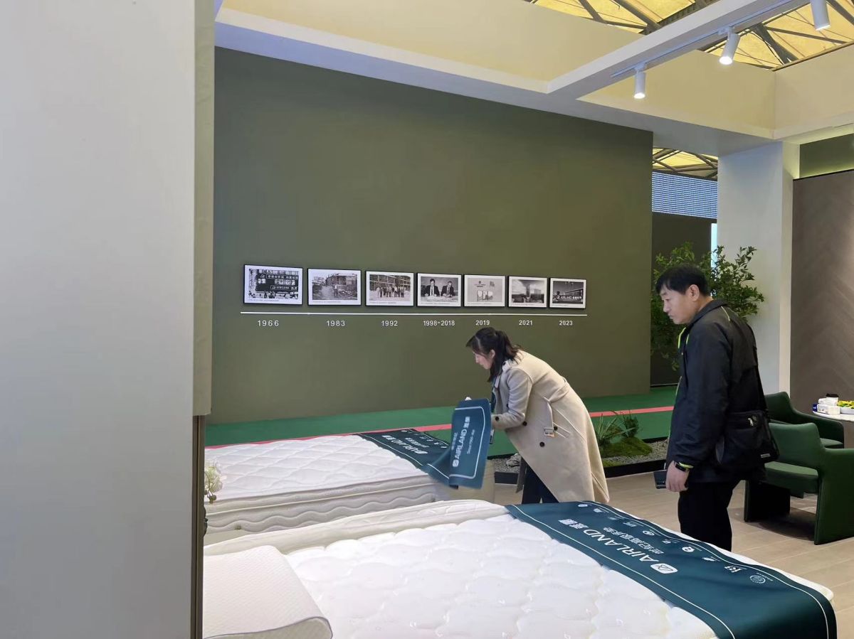 温哥华展台设计如何将16年设计经验转化为您的竞争优势？
