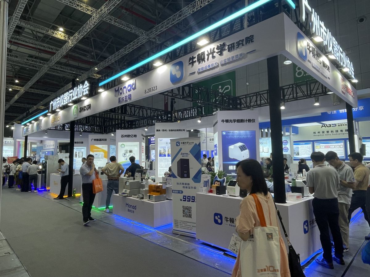 上海展位设计公司：我们如何通过服务建立客户信任？