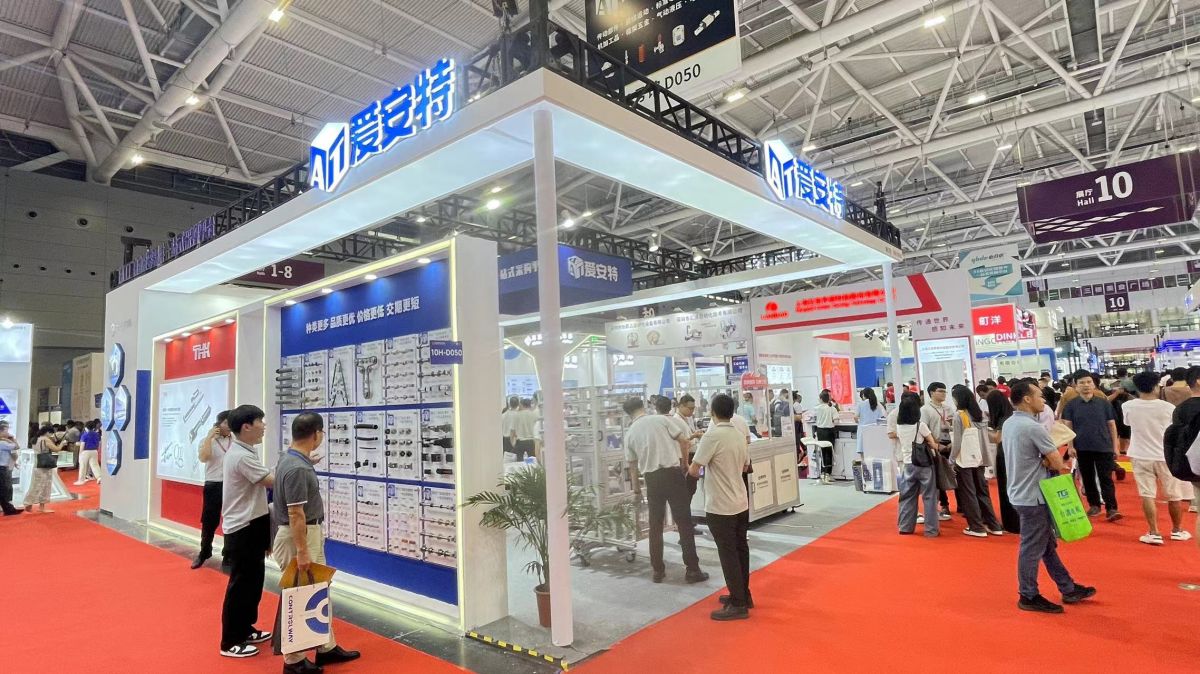展览搭建工厂深圳如何通过设计能力提升品牌影响力？