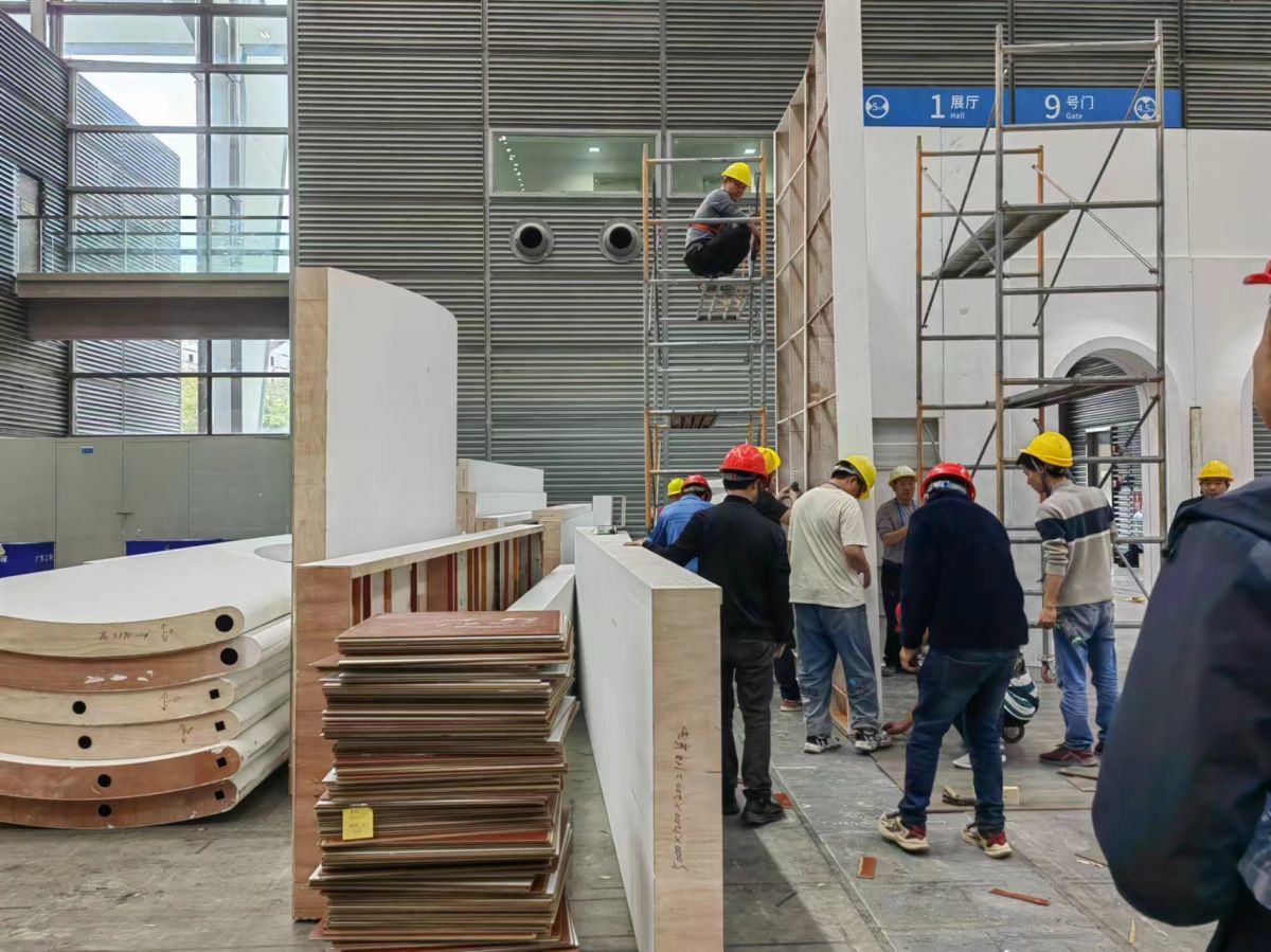 美国简易展会的低成本搭建方法