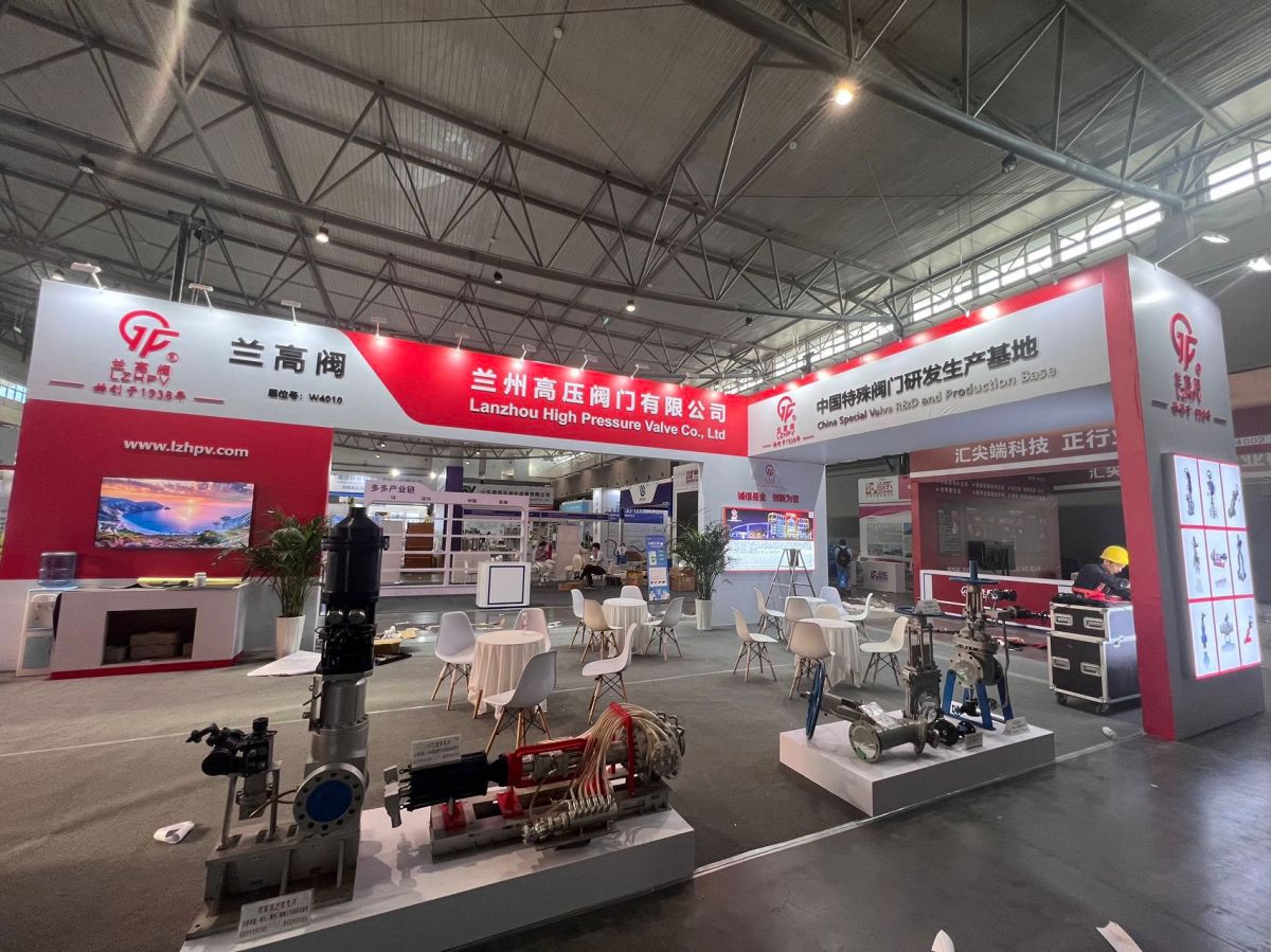 宁波展位搭建公司：自营工厂的优势，如何在展览搭建中体现？